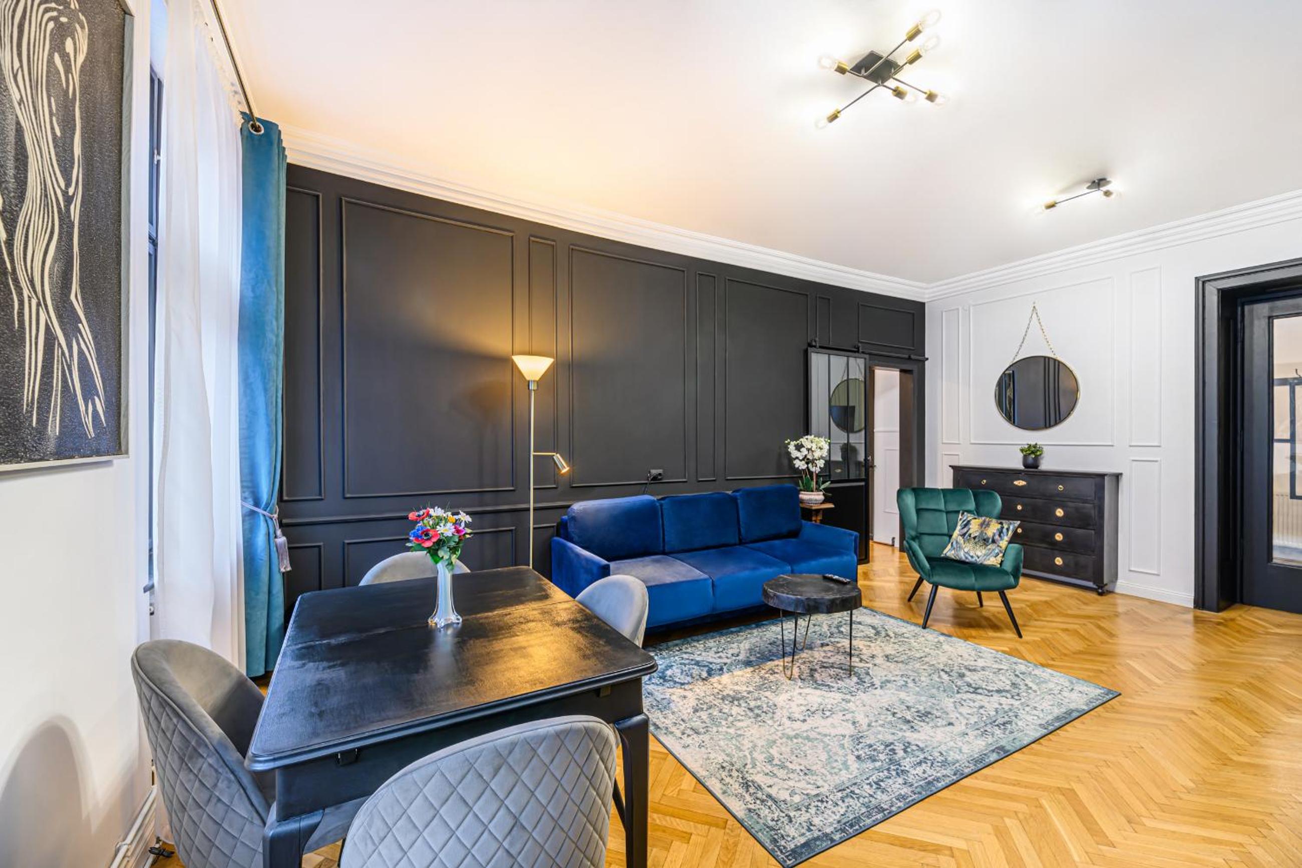 Colins Place view 5