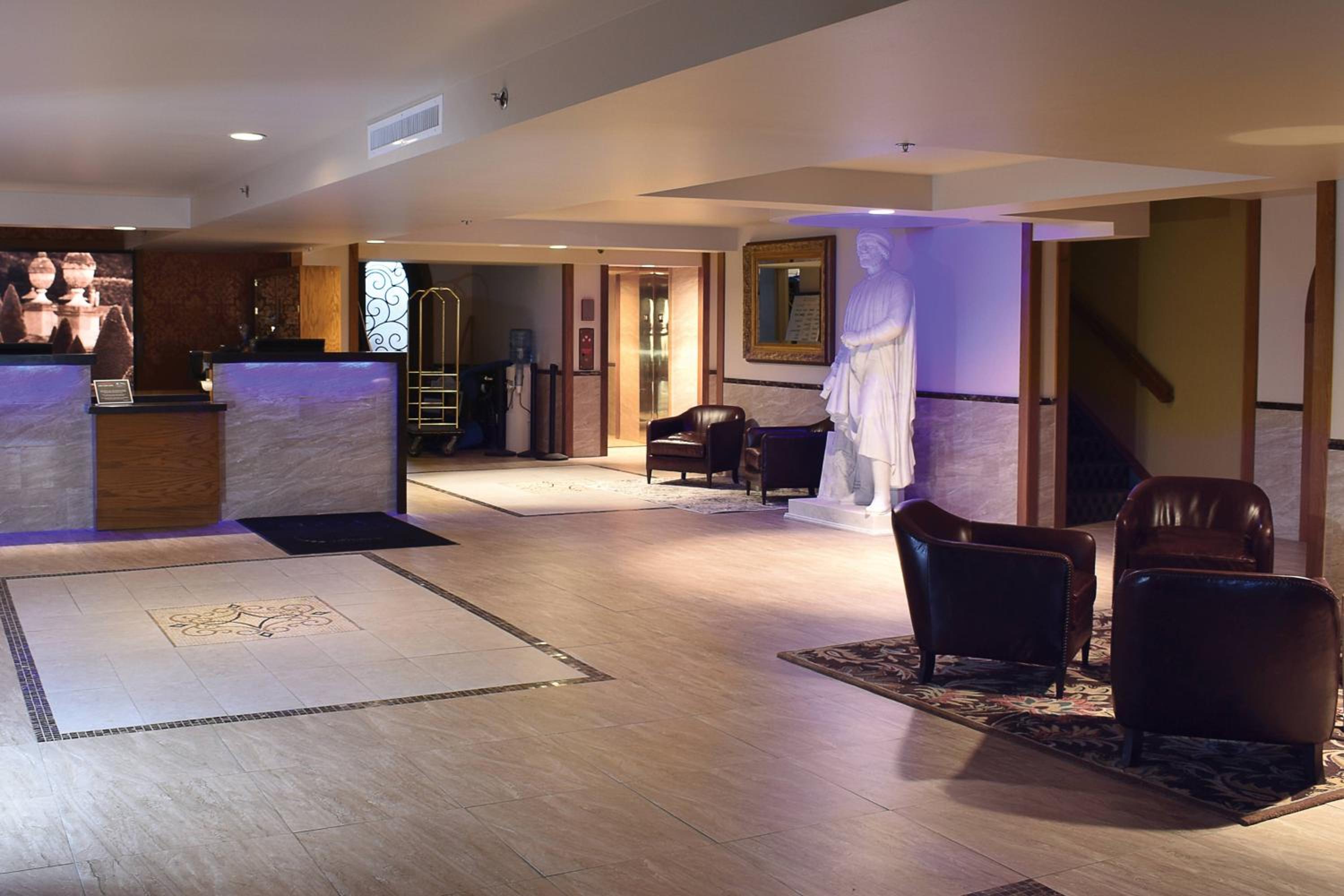 Indianapolis Vacations - Delta Hotels by Marriott Indianapolis East - Property Image 4