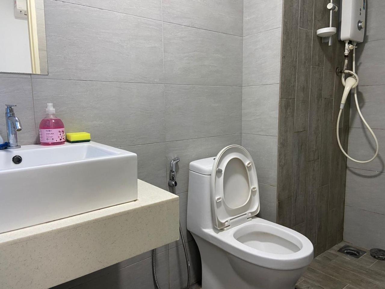 ArtePlus KLCC Comfy Suite Level23A