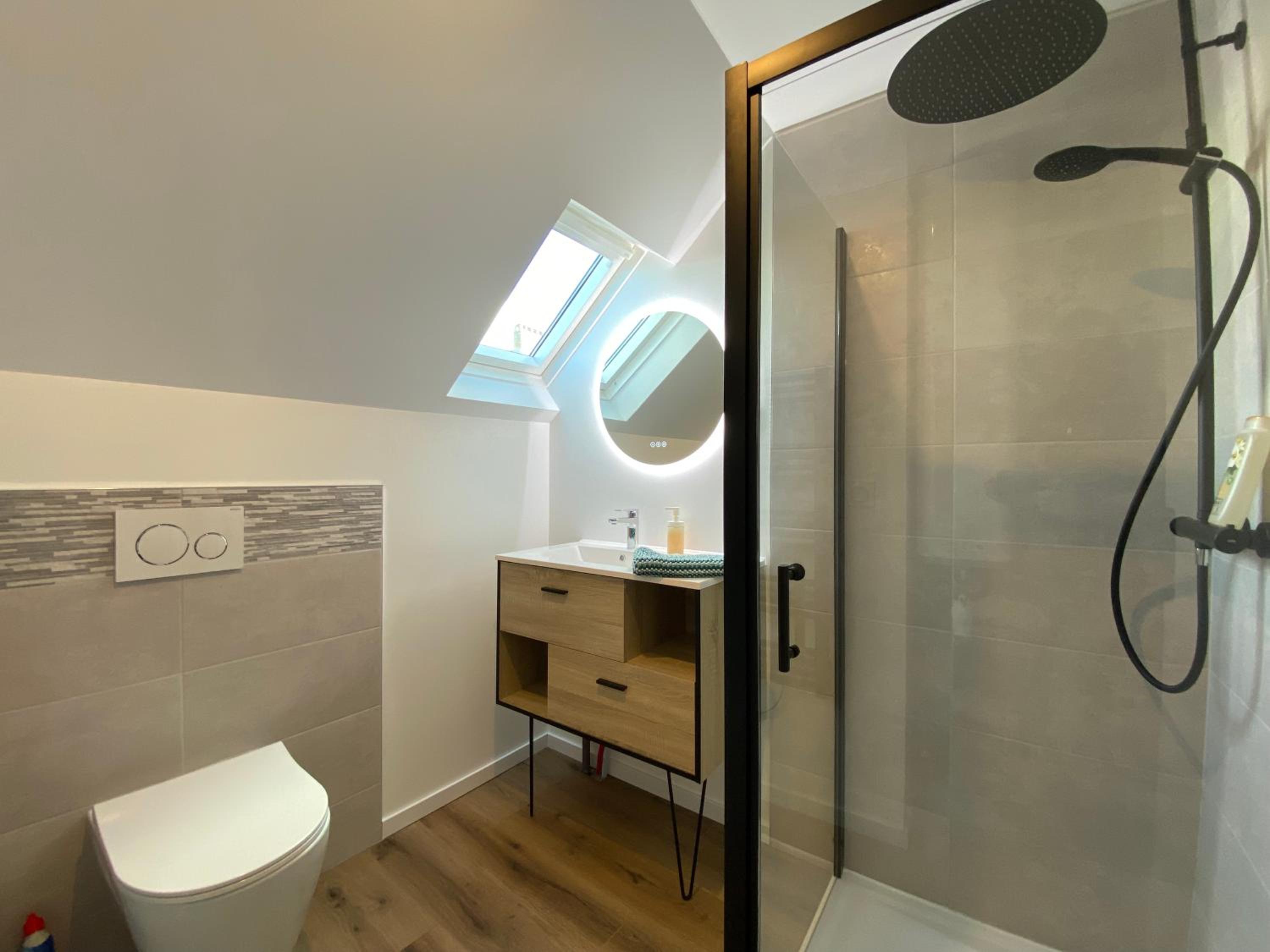 Studio cosy - renove - calme - 3 personnes - proche gare et centre historique