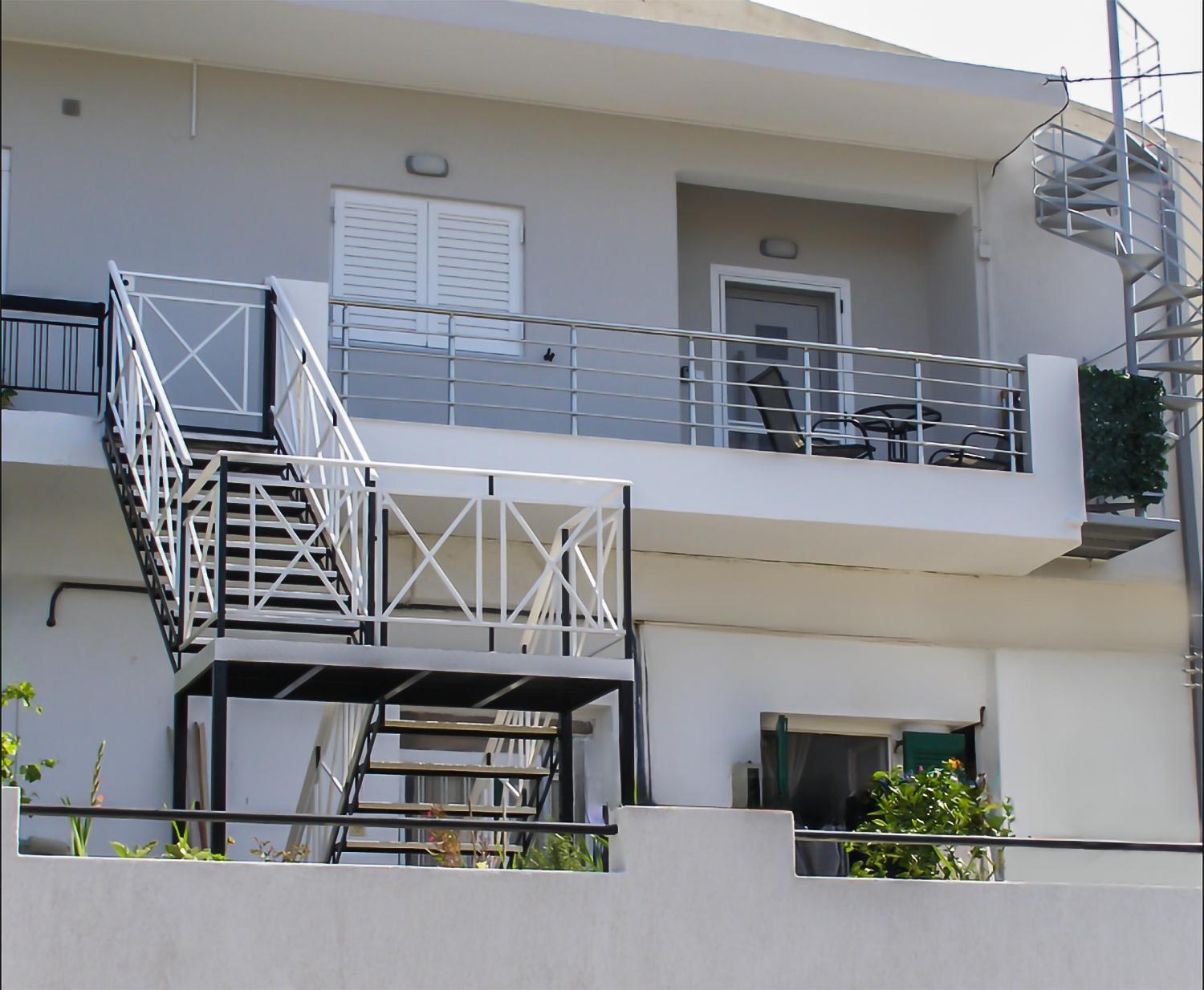 Luxury Rofos Residence