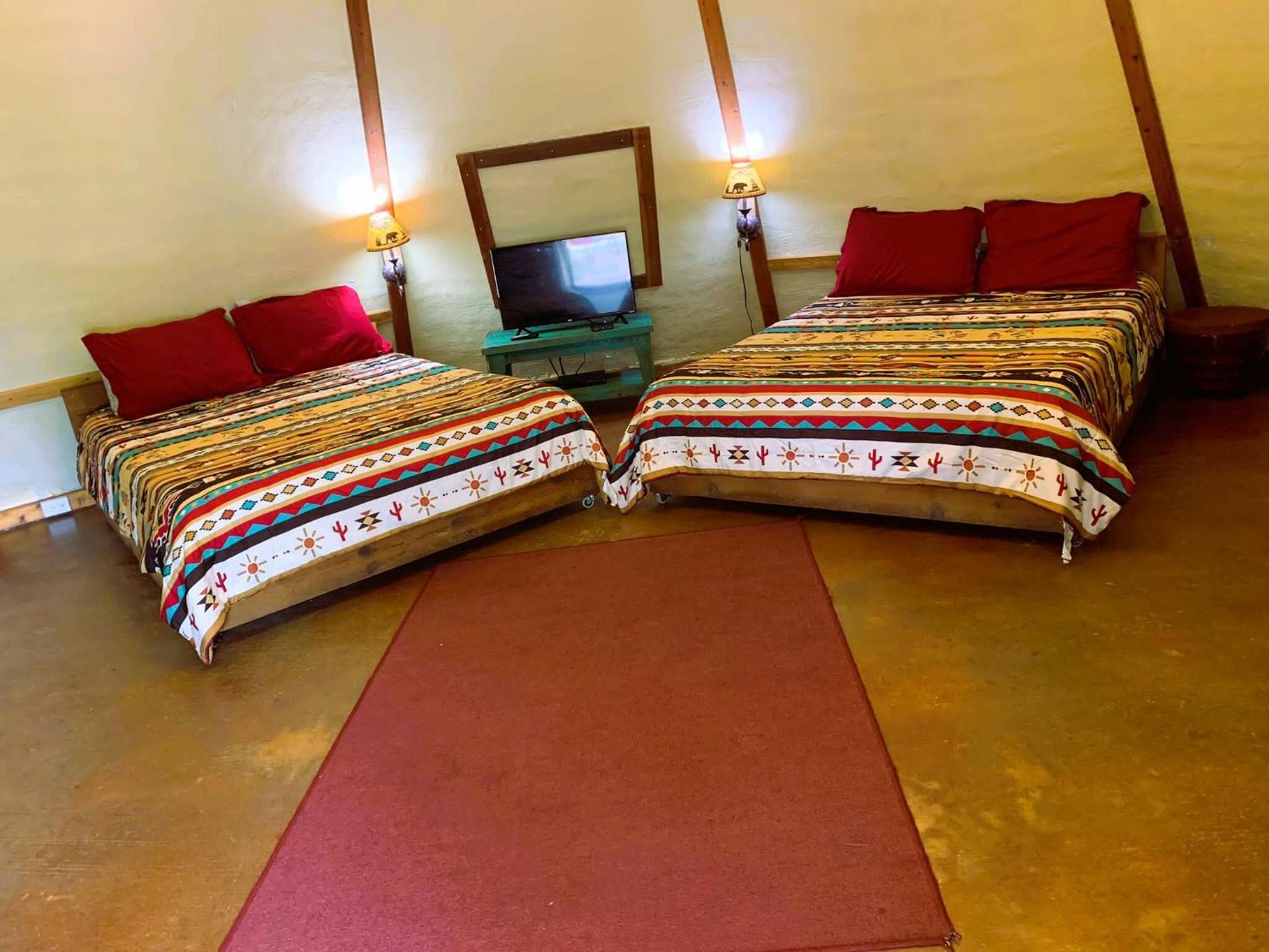 Sitting Bull - Tipi 6