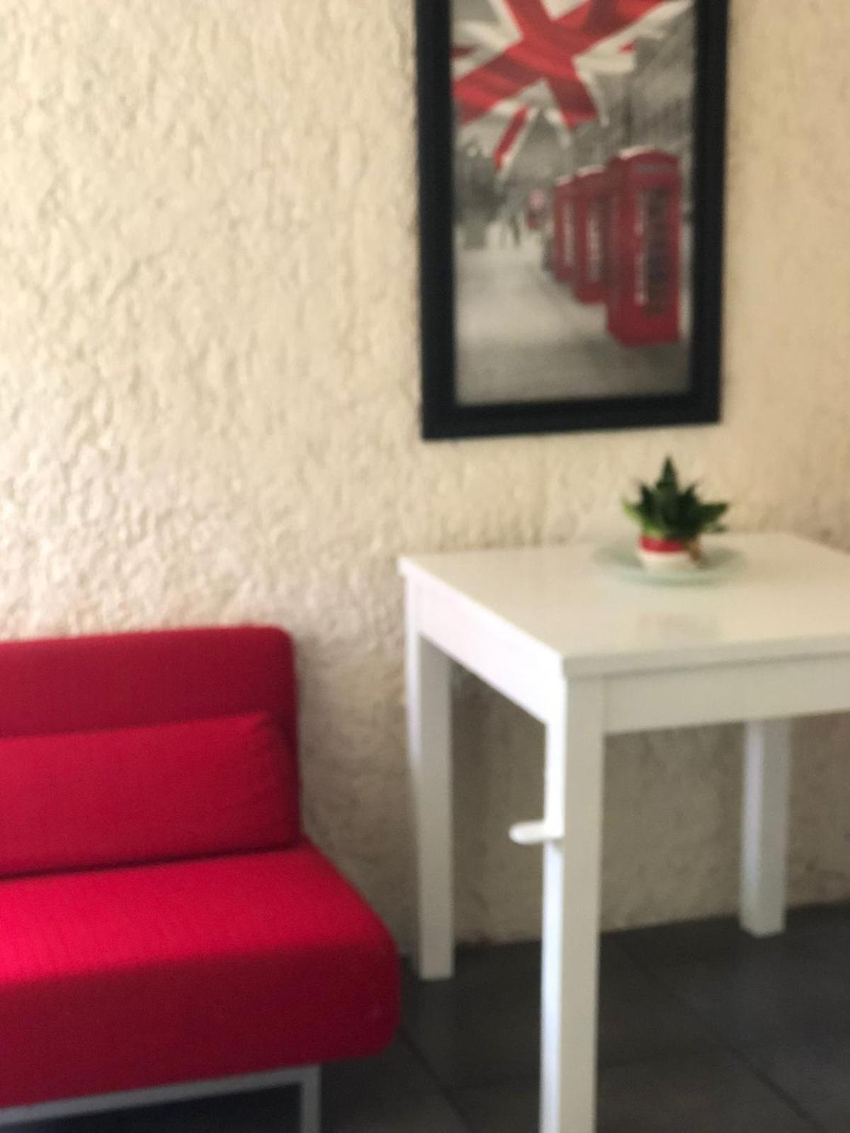 Naranjo Hostel