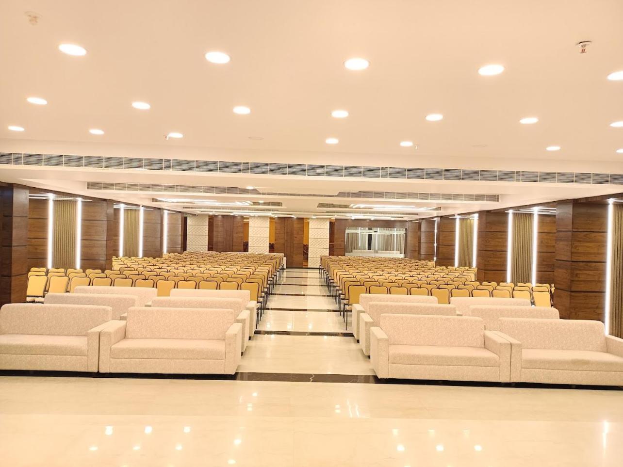 meeting & event spaces