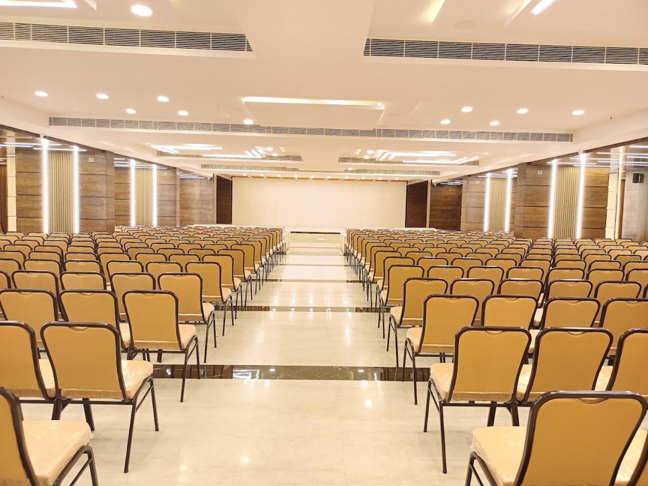 meeting & event spaces