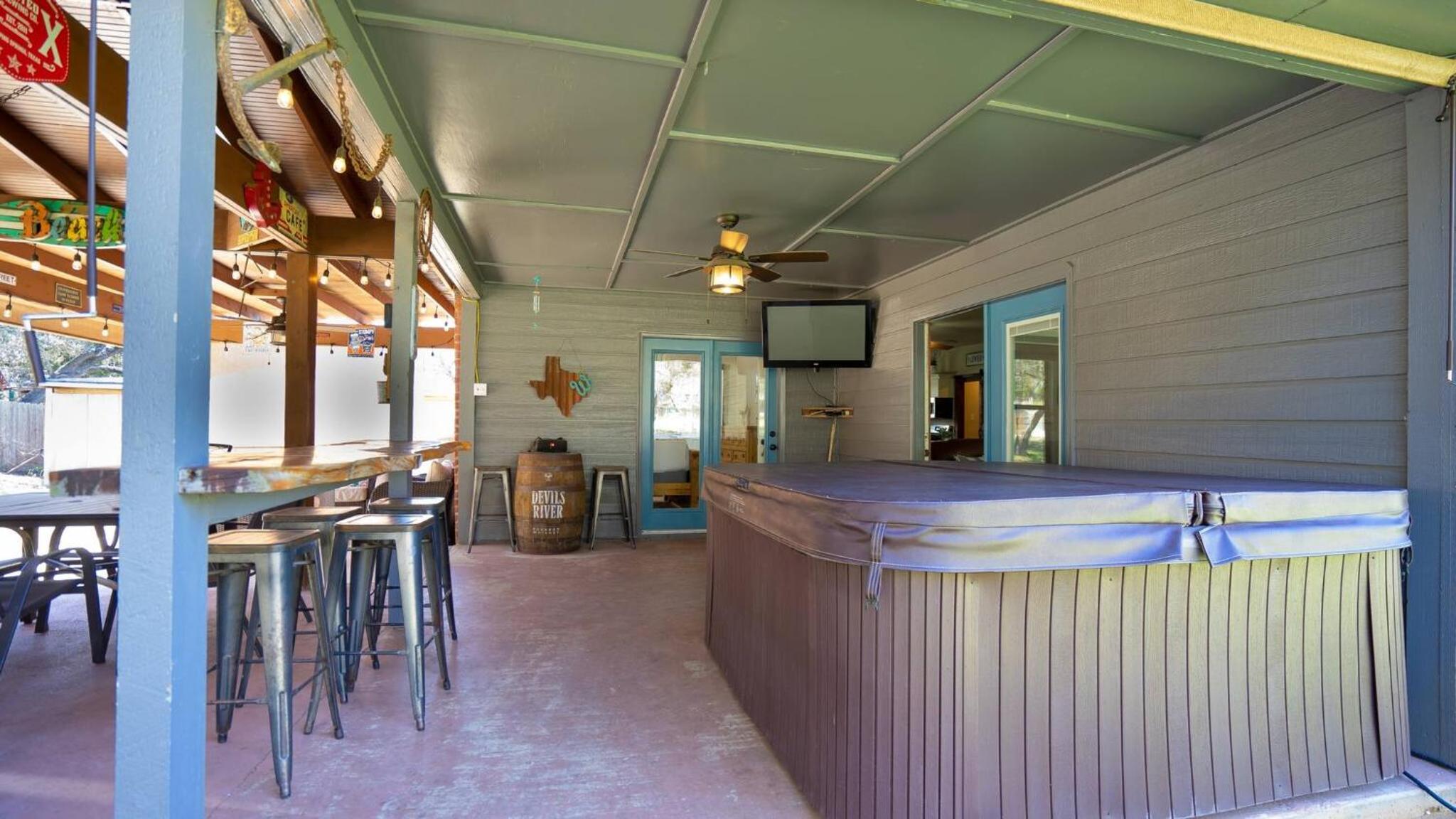 the Hot Tub Farmhouse view 2