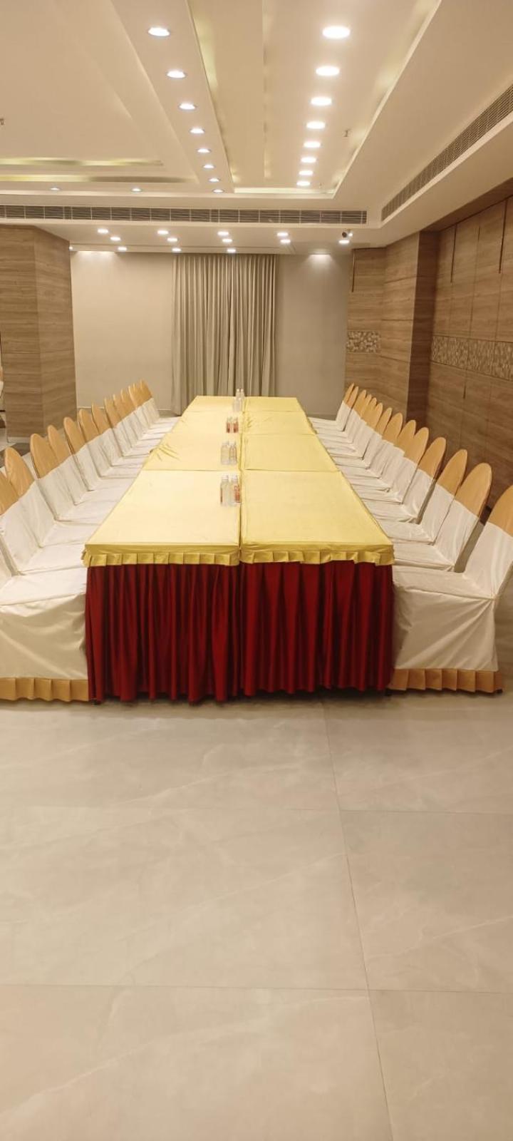 meeting & event spaces