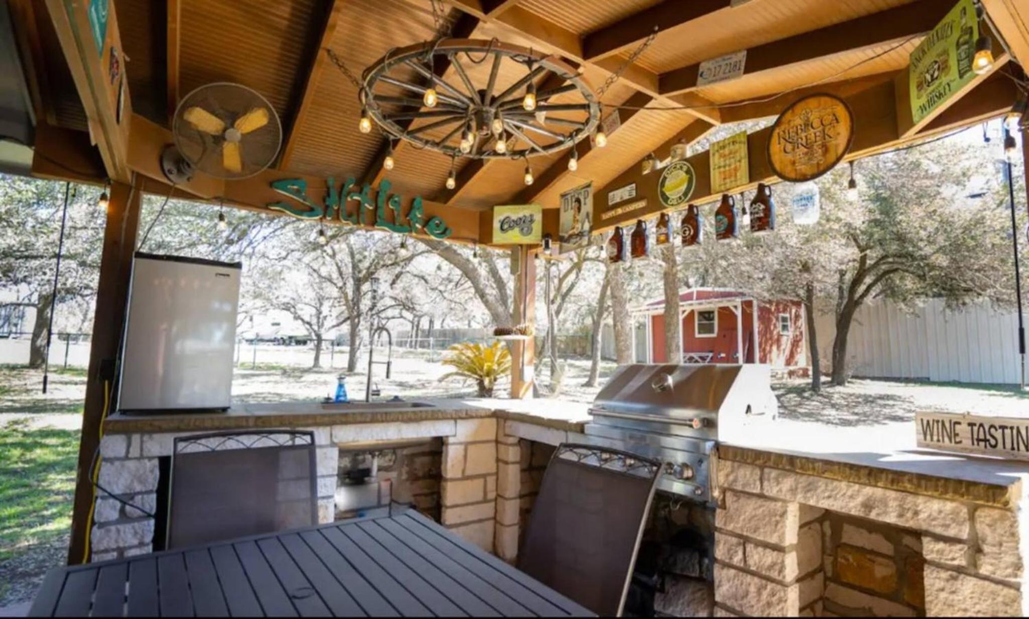 the Hot Tub Farmhouse view 3