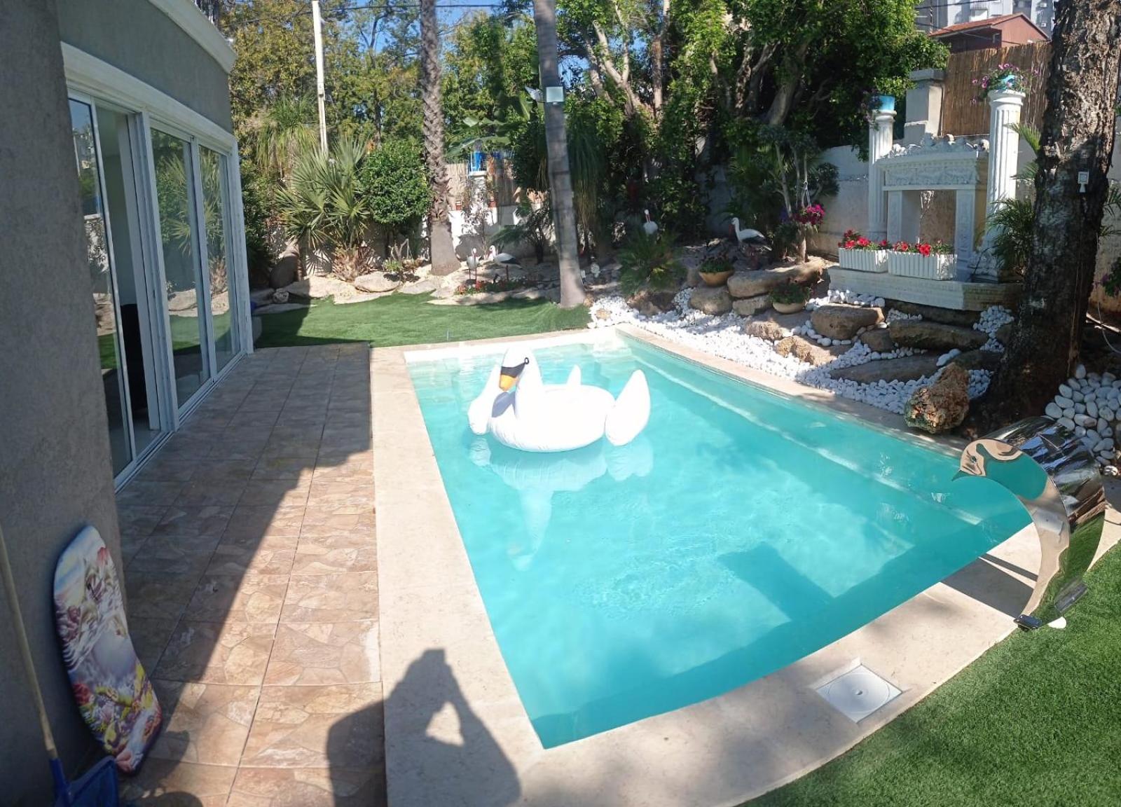 Private Villa with six Bedroom view 4