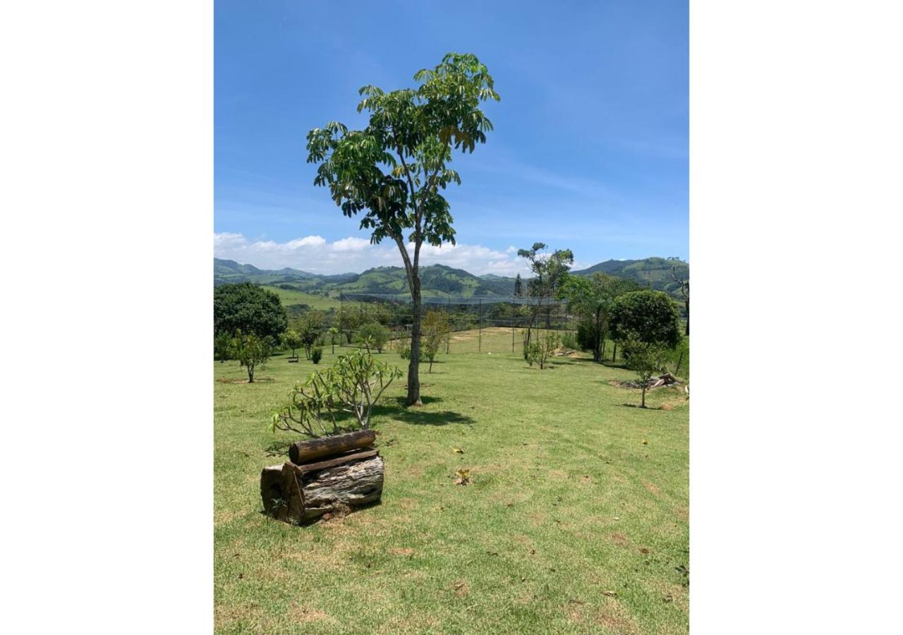 Sitio Itapeva-mg Apenas 120KM de São Paulo!