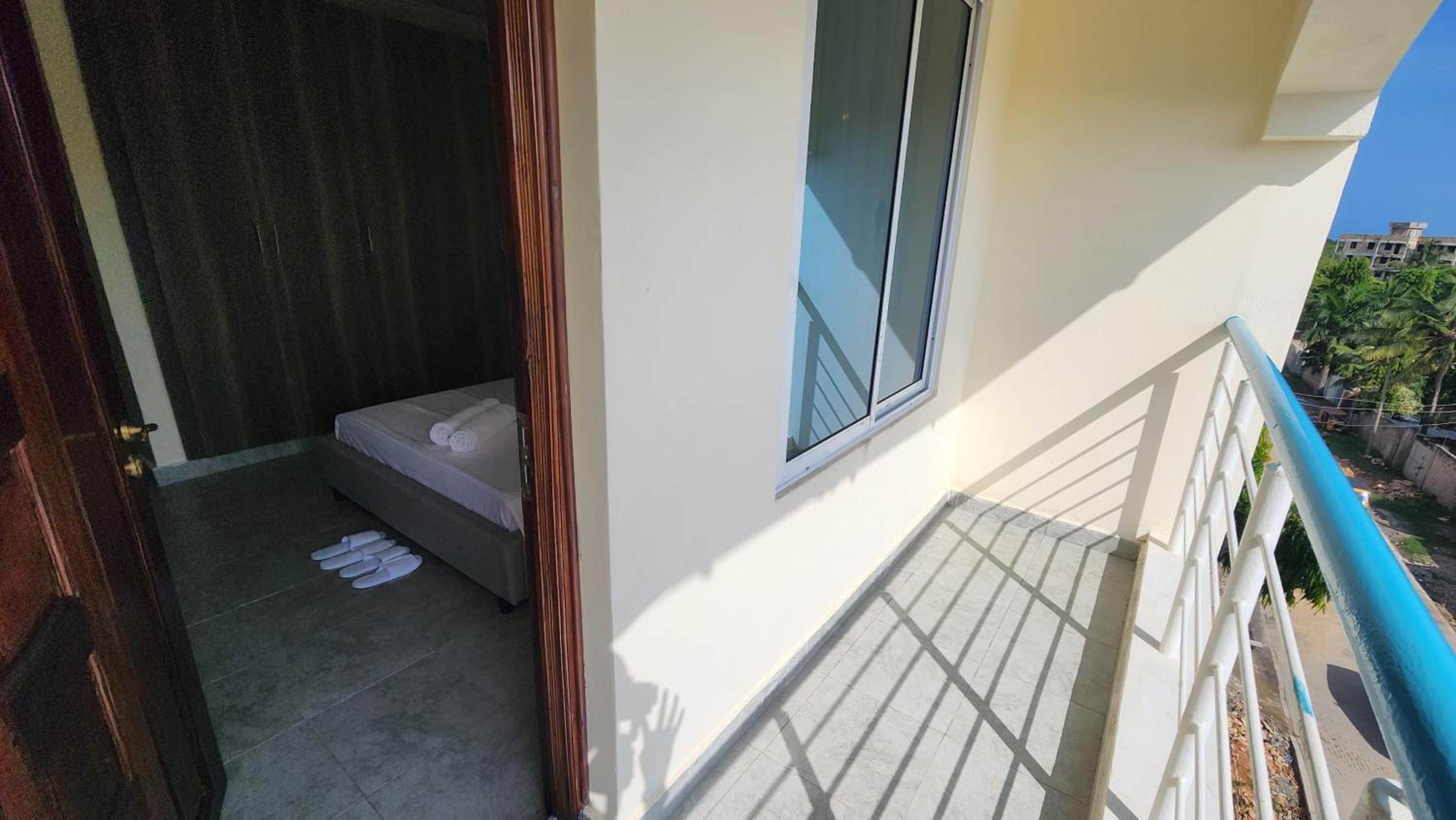 Twin Palms Apartments, Bamburi, Mombasa