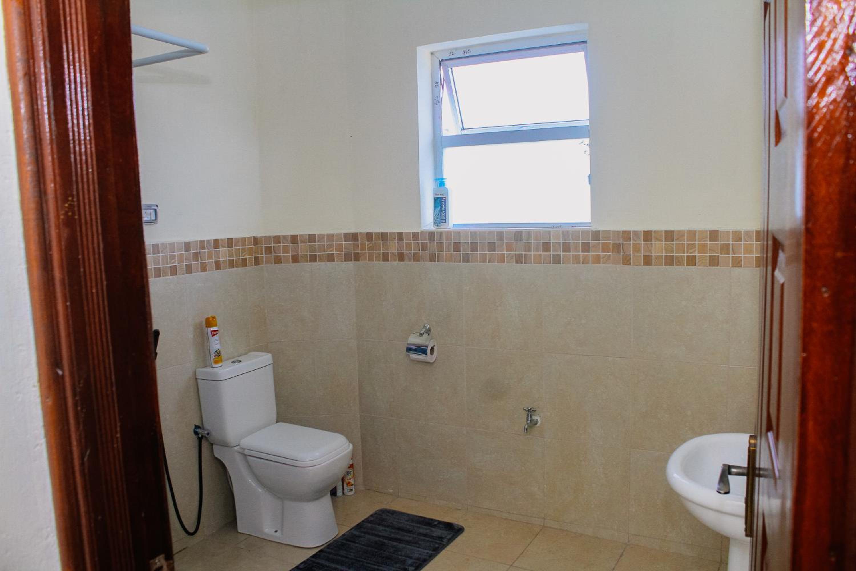 Twin Palms Apartments, Bamburi, Mombasa