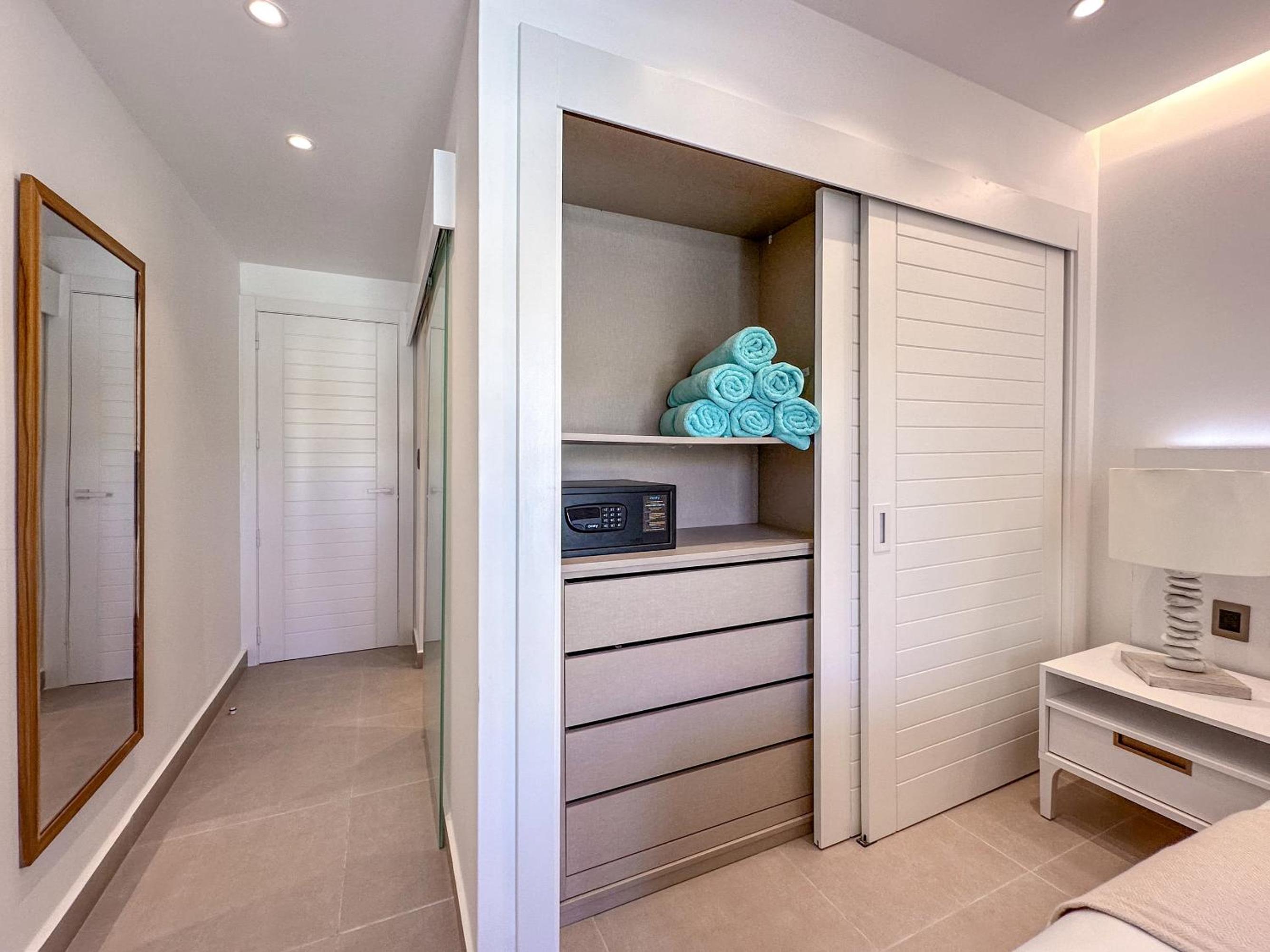 Fantastic brand new beach home
