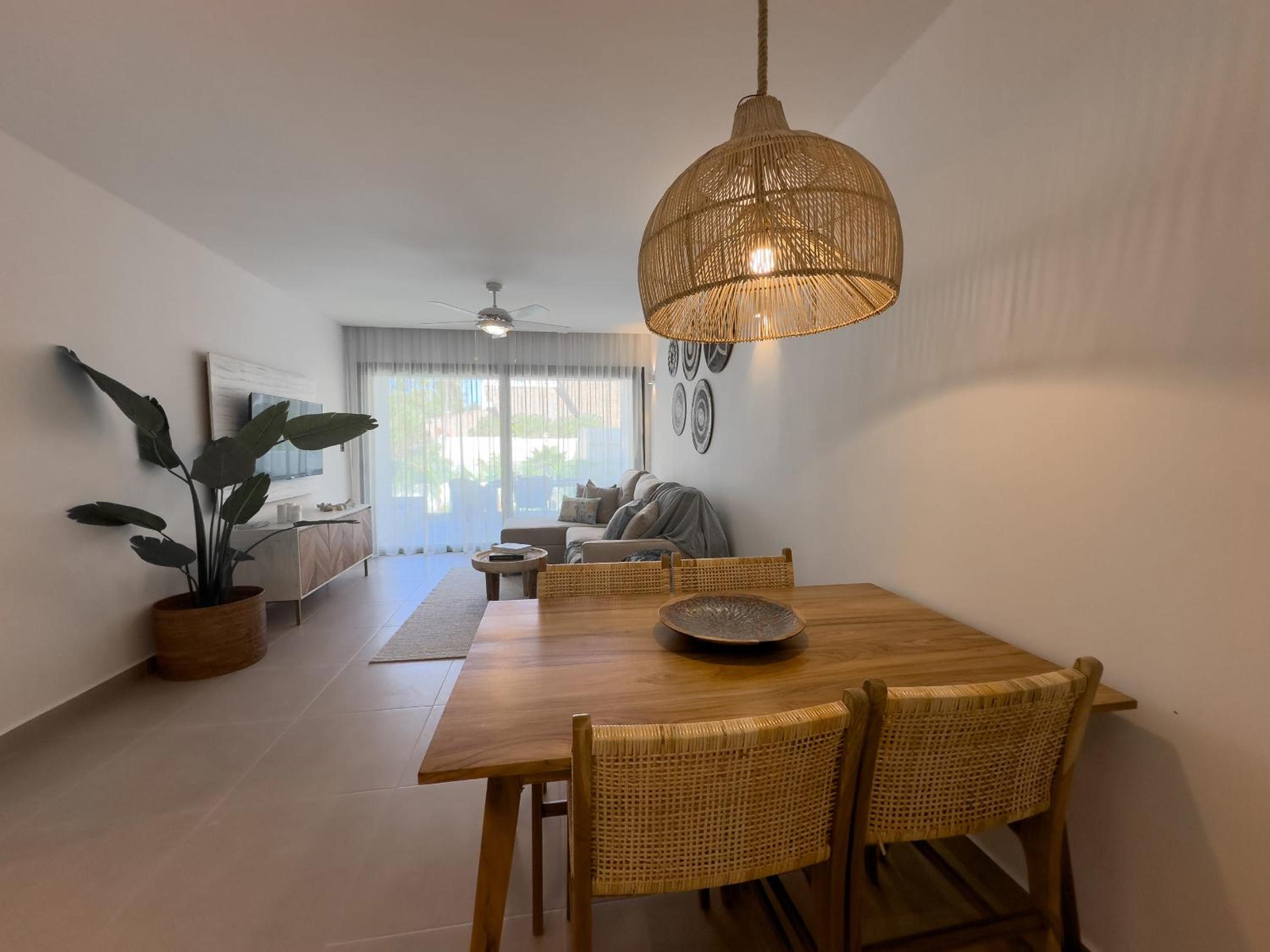 Fantastic brand new beach home