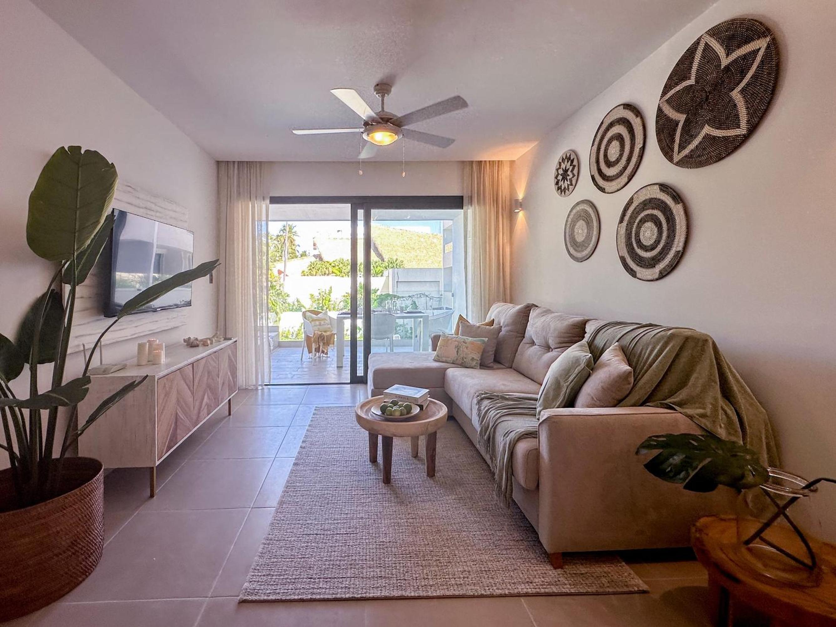 Fantastic brand new beach home