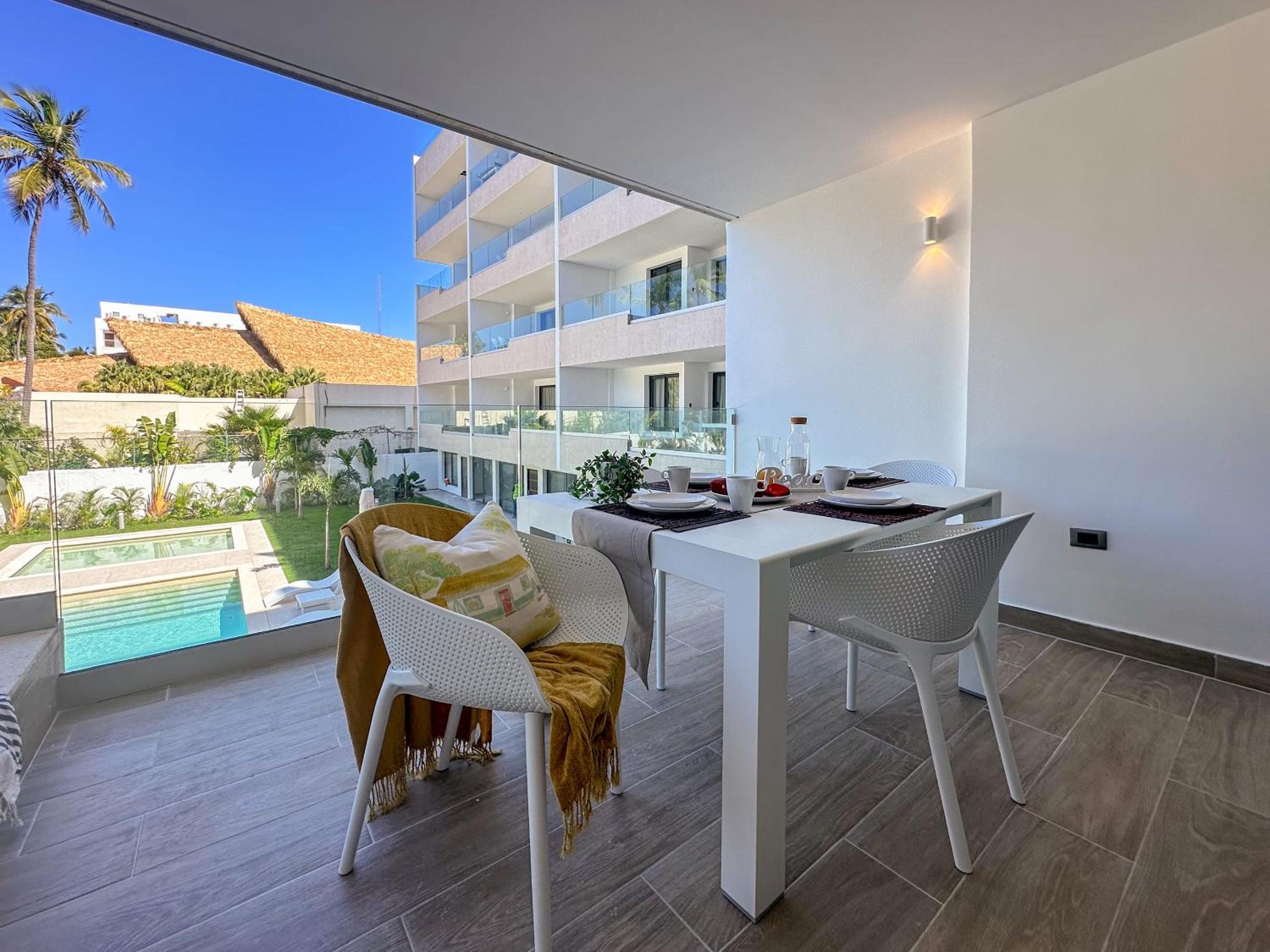 Fantastic brand new beach home