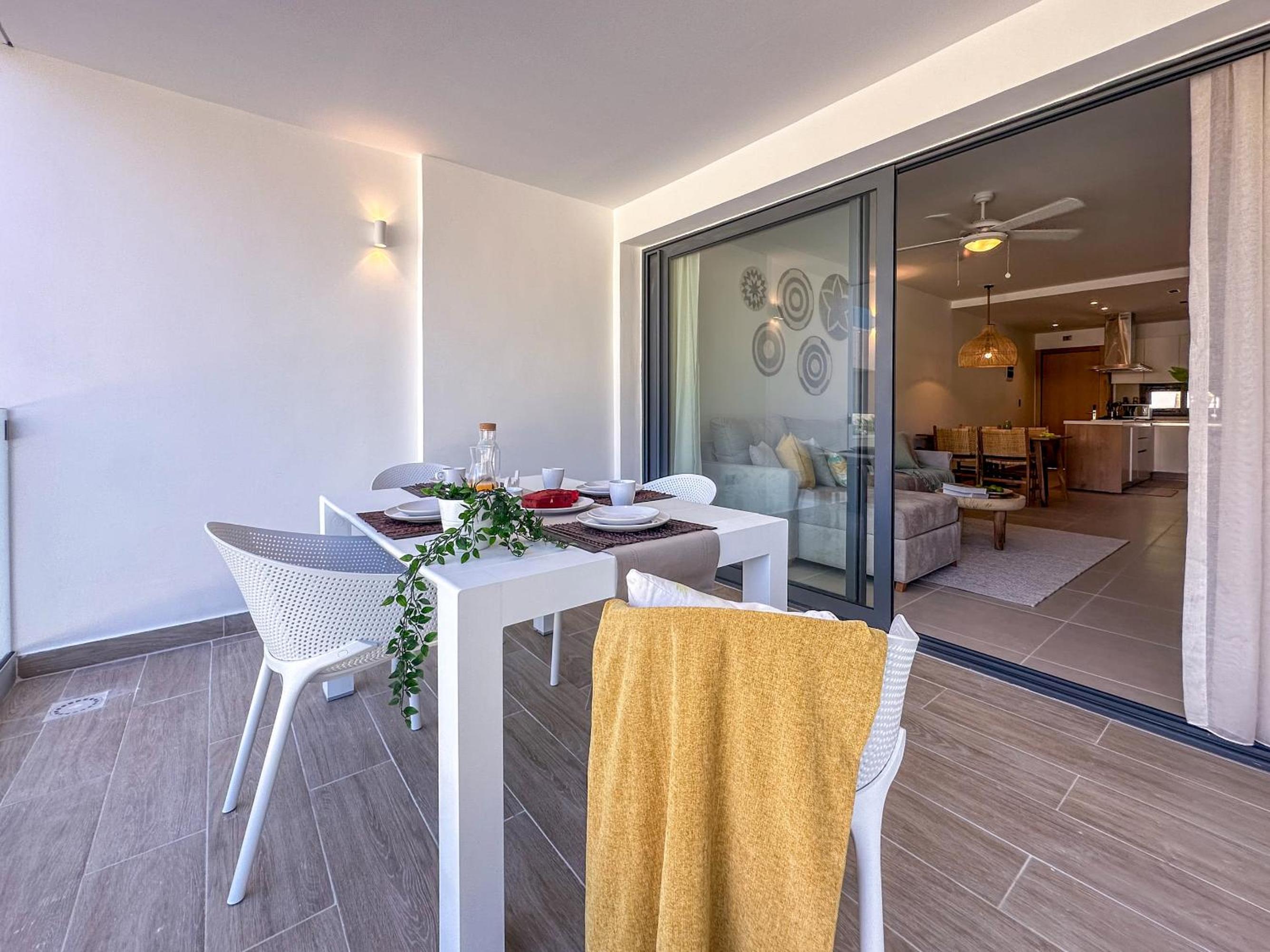 Fantastic brand new beach home