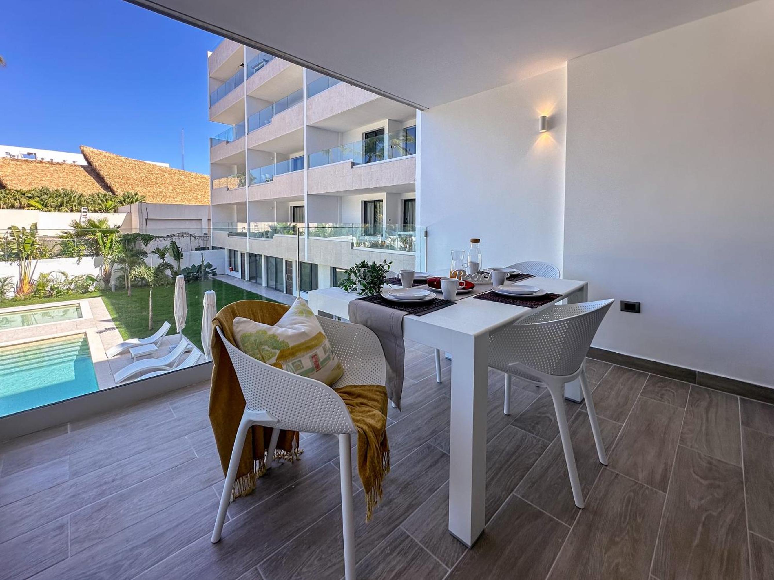Fantastic brand new beach home