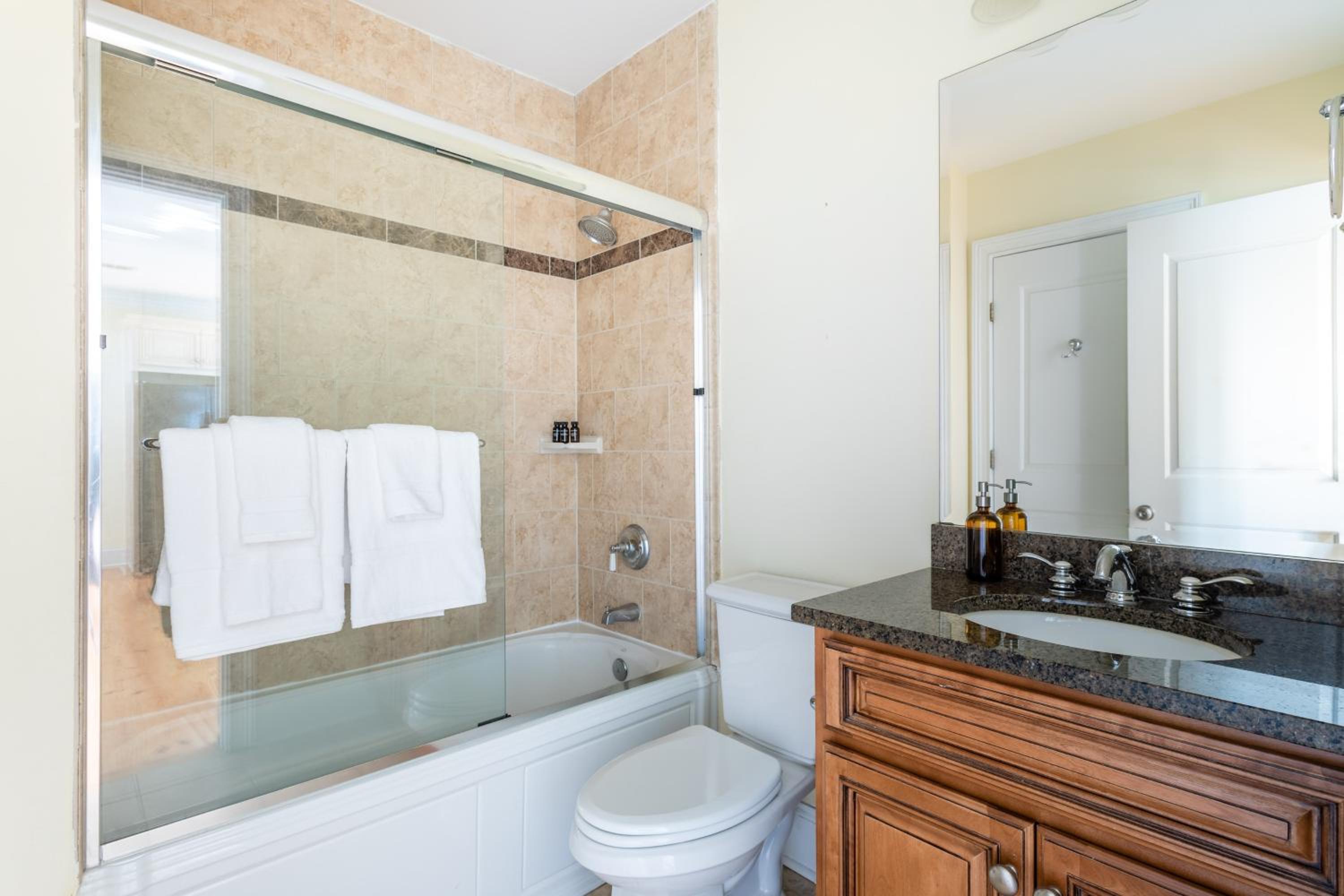 1 Block to Beach Newly Renovated 6BDR w Rooftop Views Sand Dune by AvantStay
