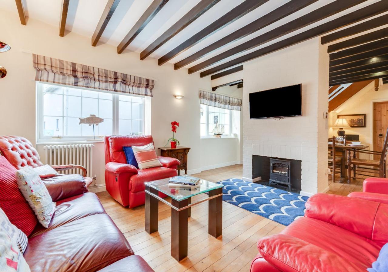 3 Bed in Cromer oc-2256 view 2