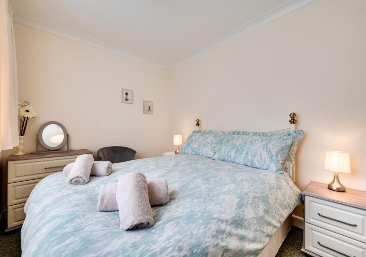 2 Bed in Paignton oc-h28895