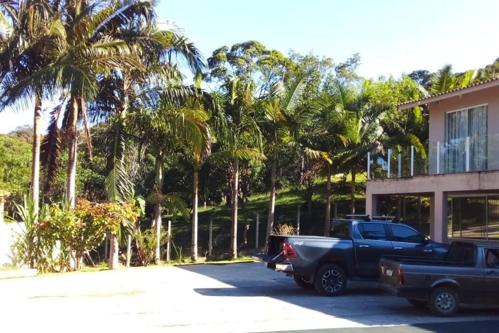 Casa de campo com piscina