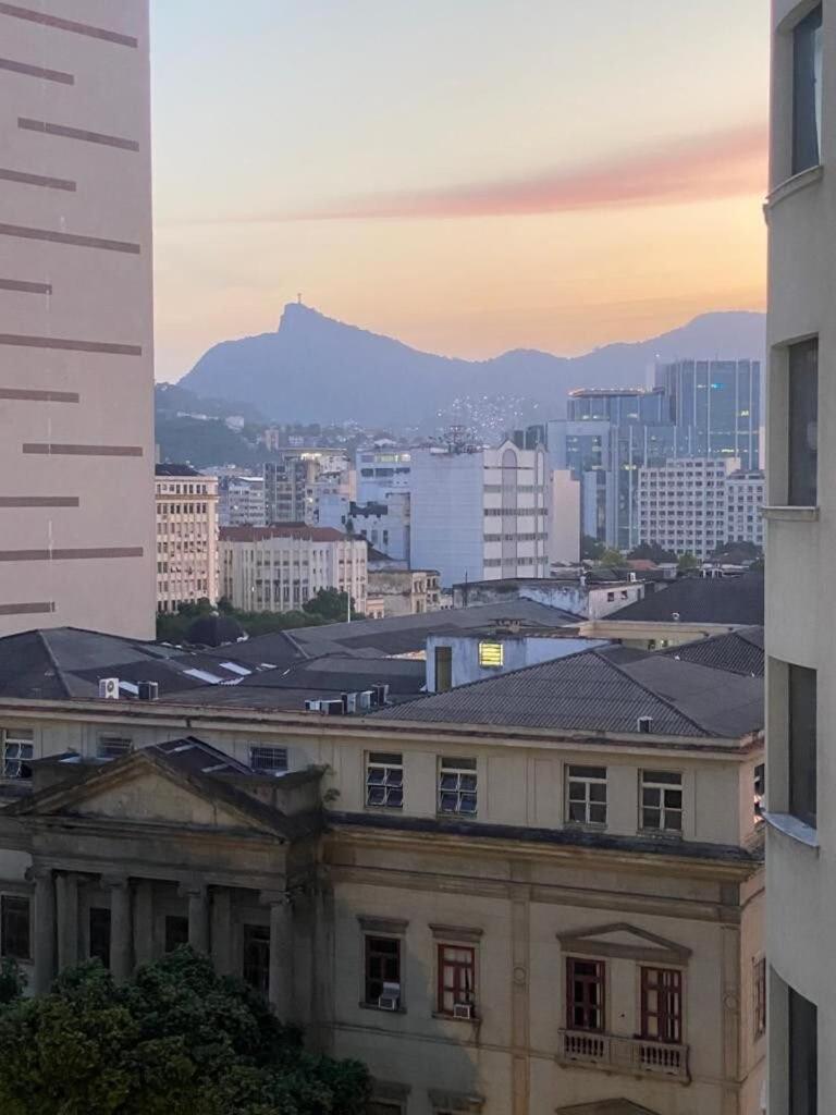Centro historico: vista praca igreja e cristo NOVO