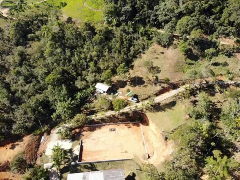 Casa de campo com piscina