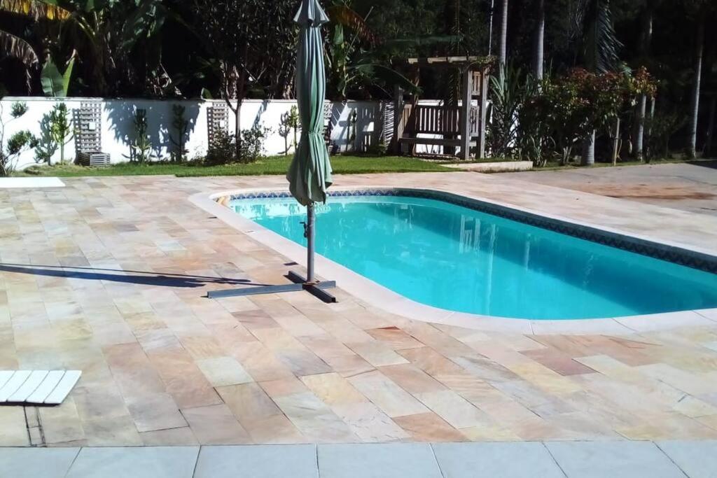 Casa de campo com piscina