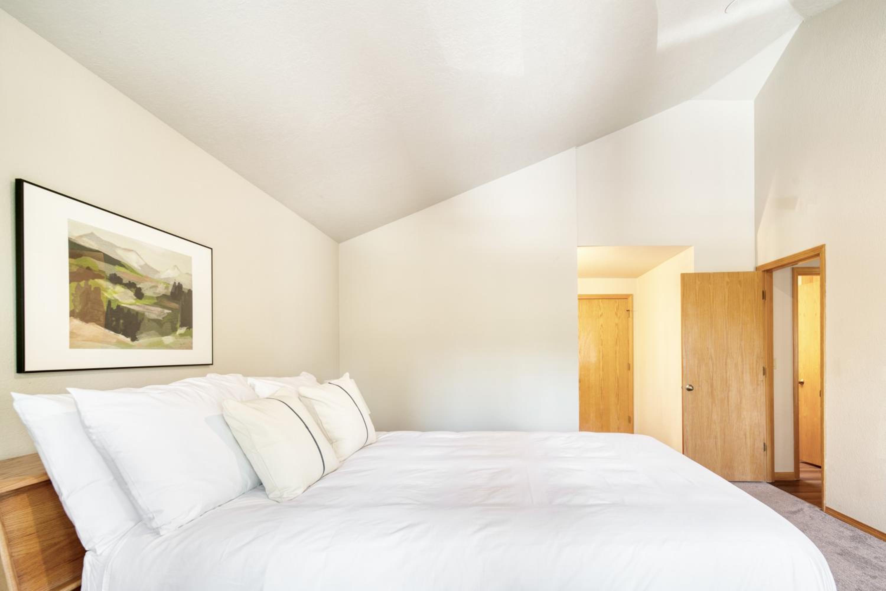 Tanner by AvantStay Modern Cascades Escape