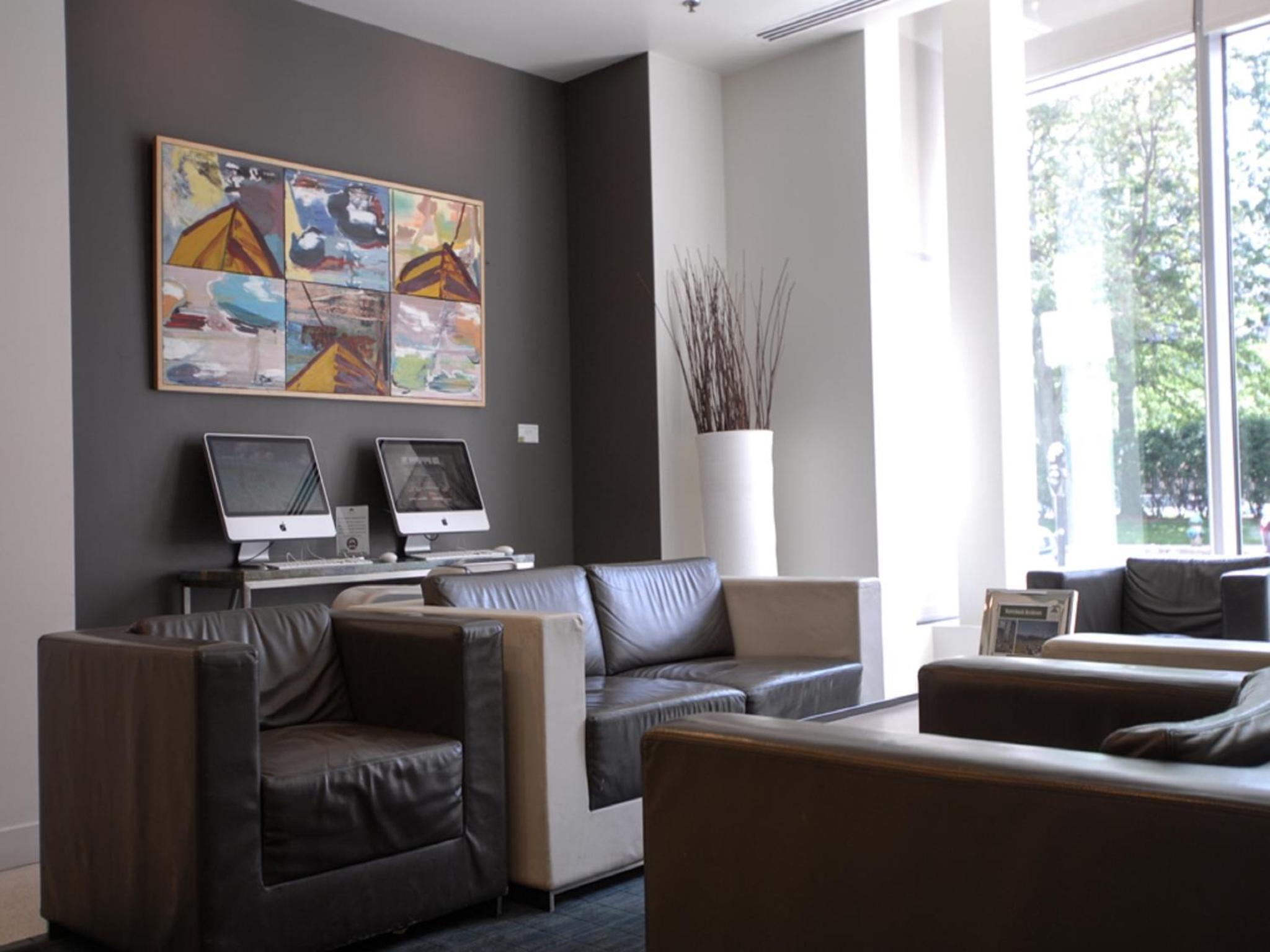 Global Luxury Suites at Kendall East