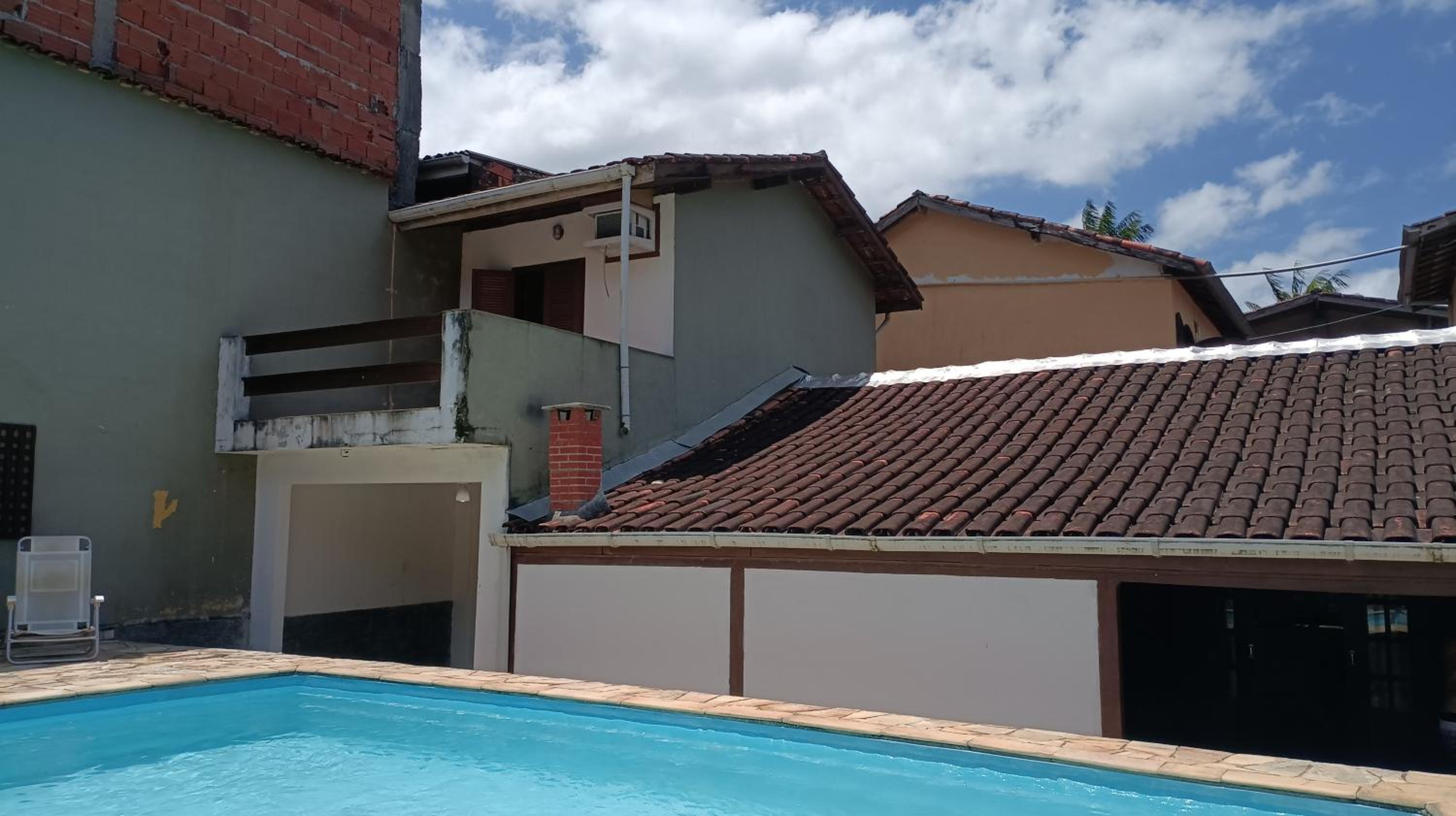 Complexo Maresias 3 Casas Piscina 2 churrasqueiras p/ 16 pessoas