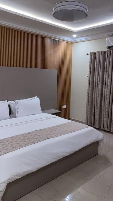 Luxury 3-bedroom apartment