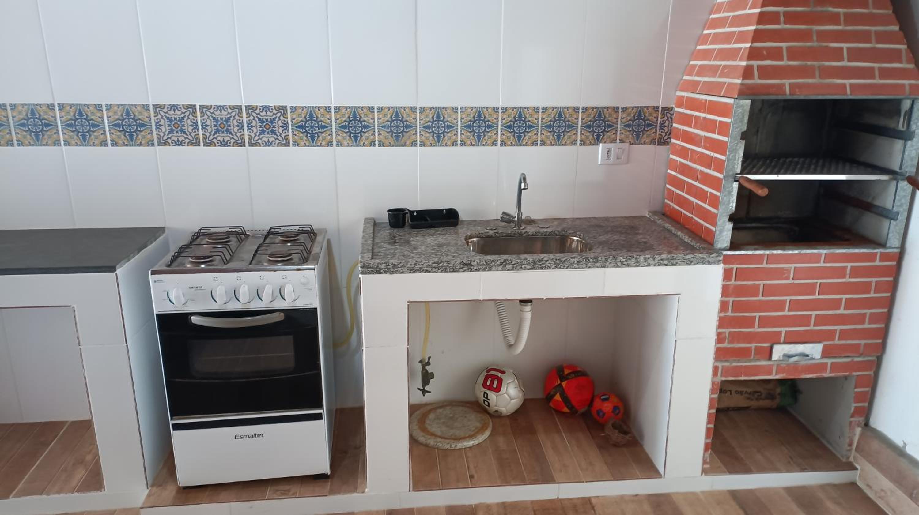 Complexo Maresias 3 Casas Piscina 2 churrasqueiras p/ 16 pessoas