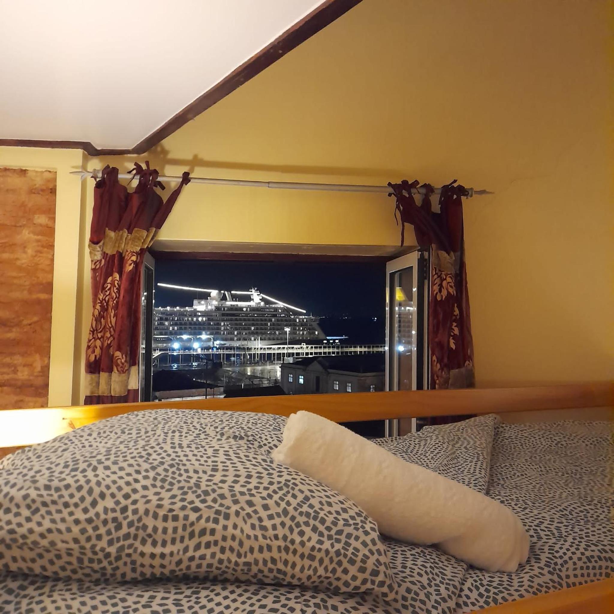 Pequeno Hostel