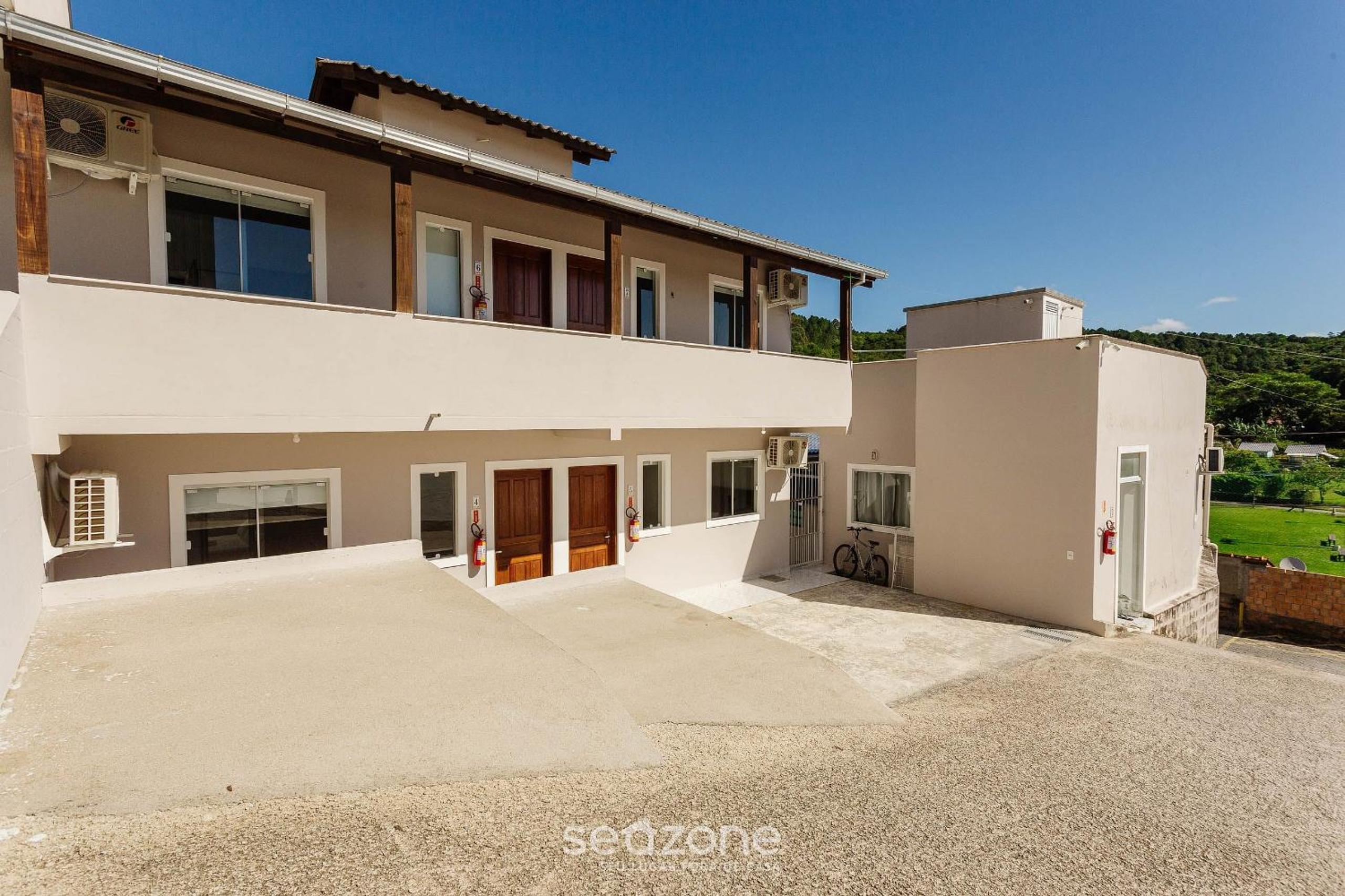 Apartments in Jurerê - JMA