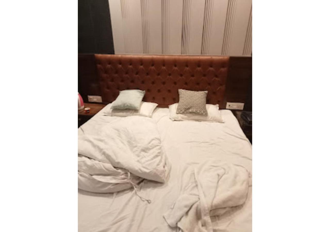 Hotel rajdarbar Uttar Pradesh