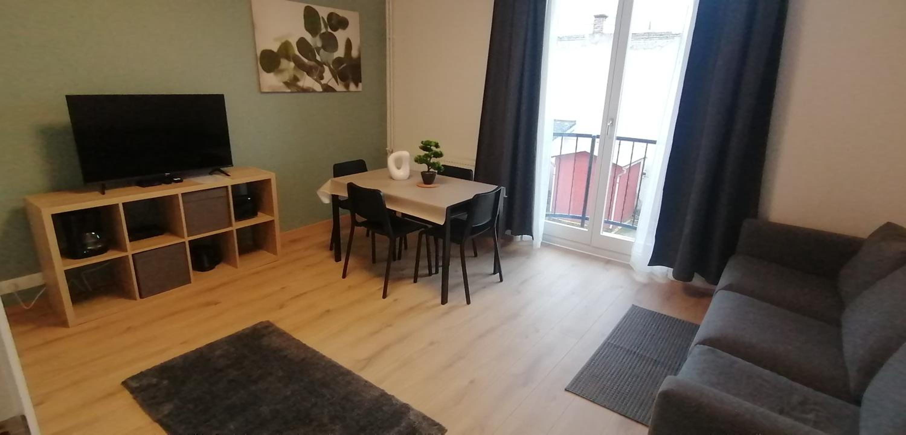 R APARTMENTS BUDAPEST