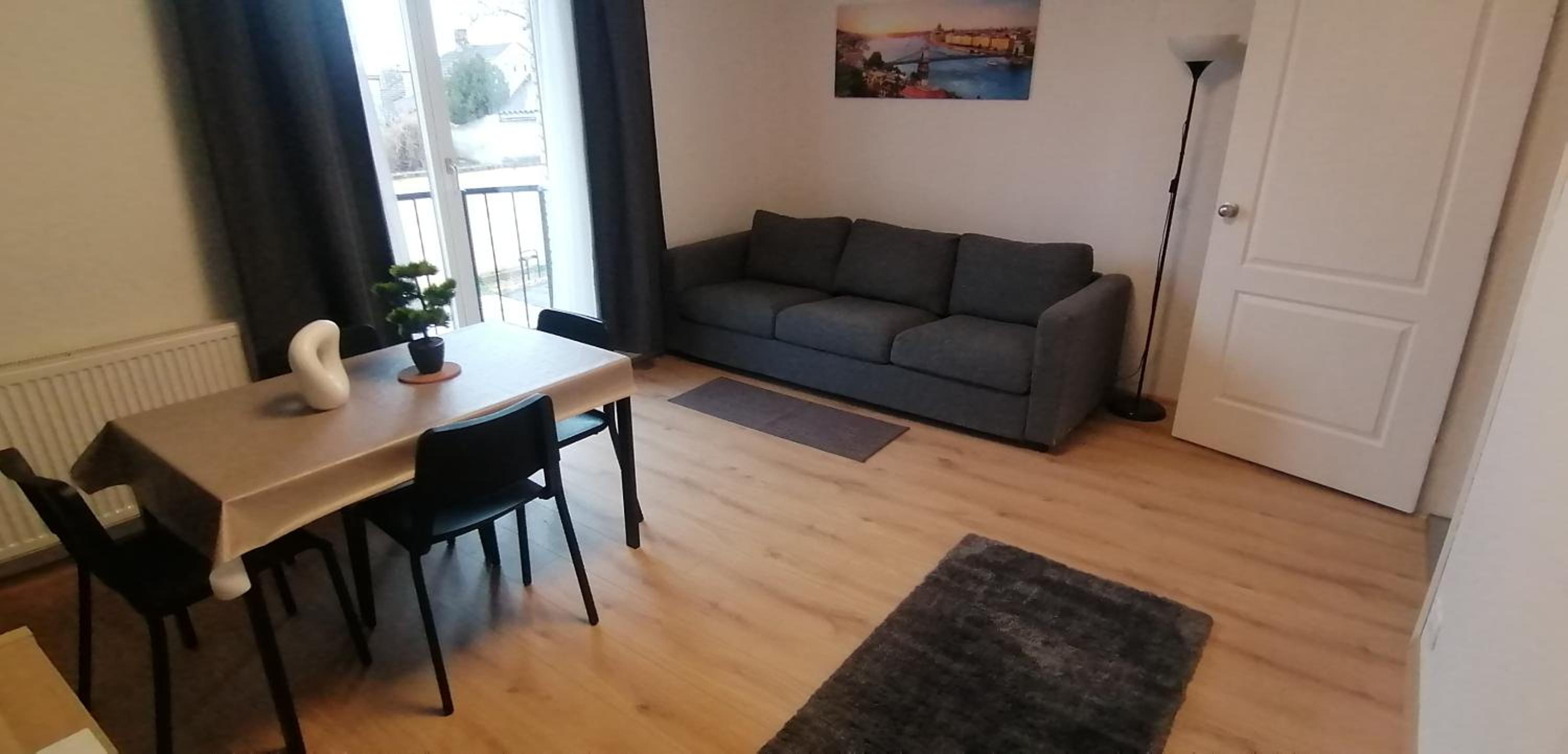 R APARTMENTS BUDAPEST
