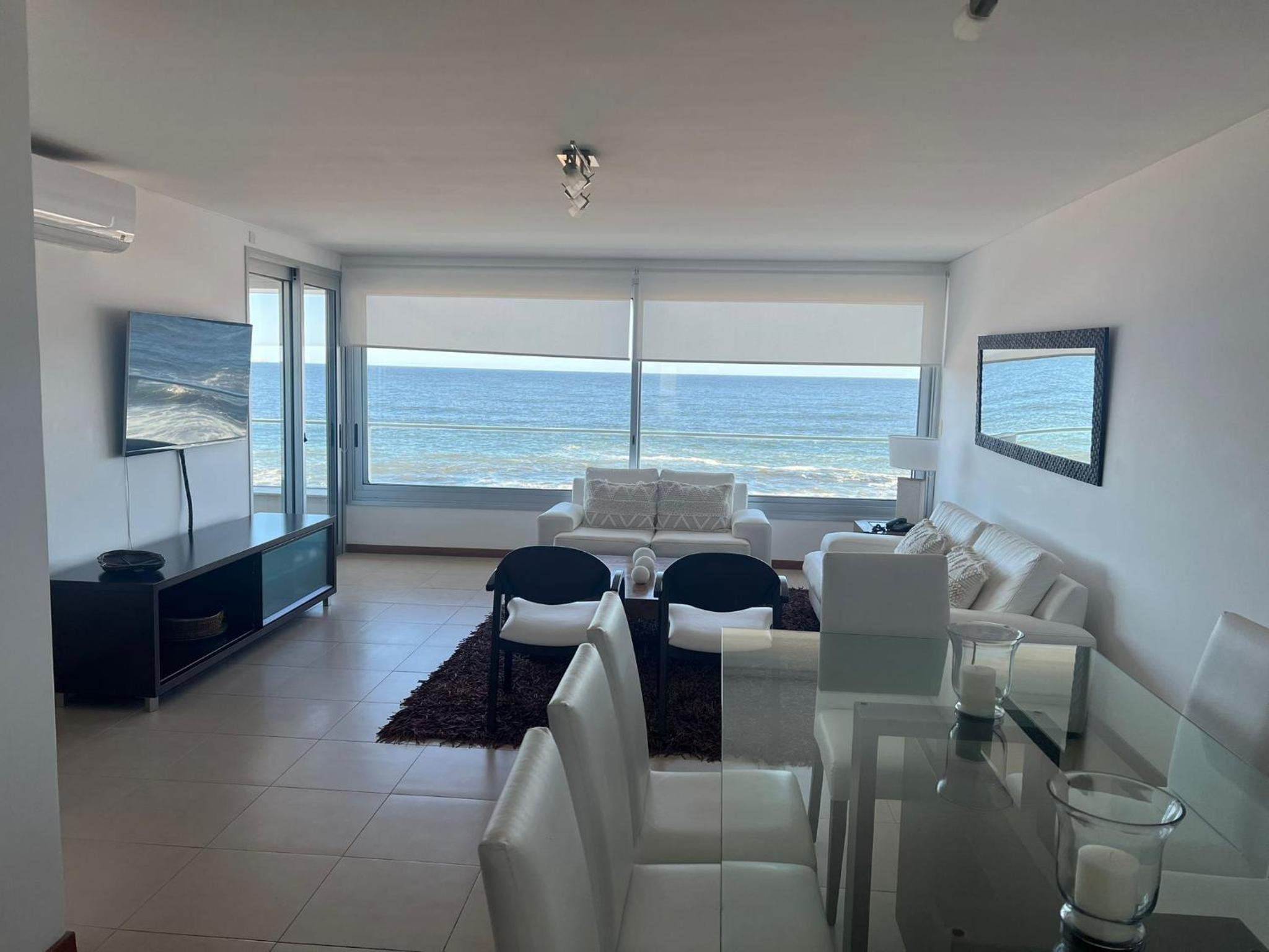Edificio Calypso - Primera línea al Mar view 3