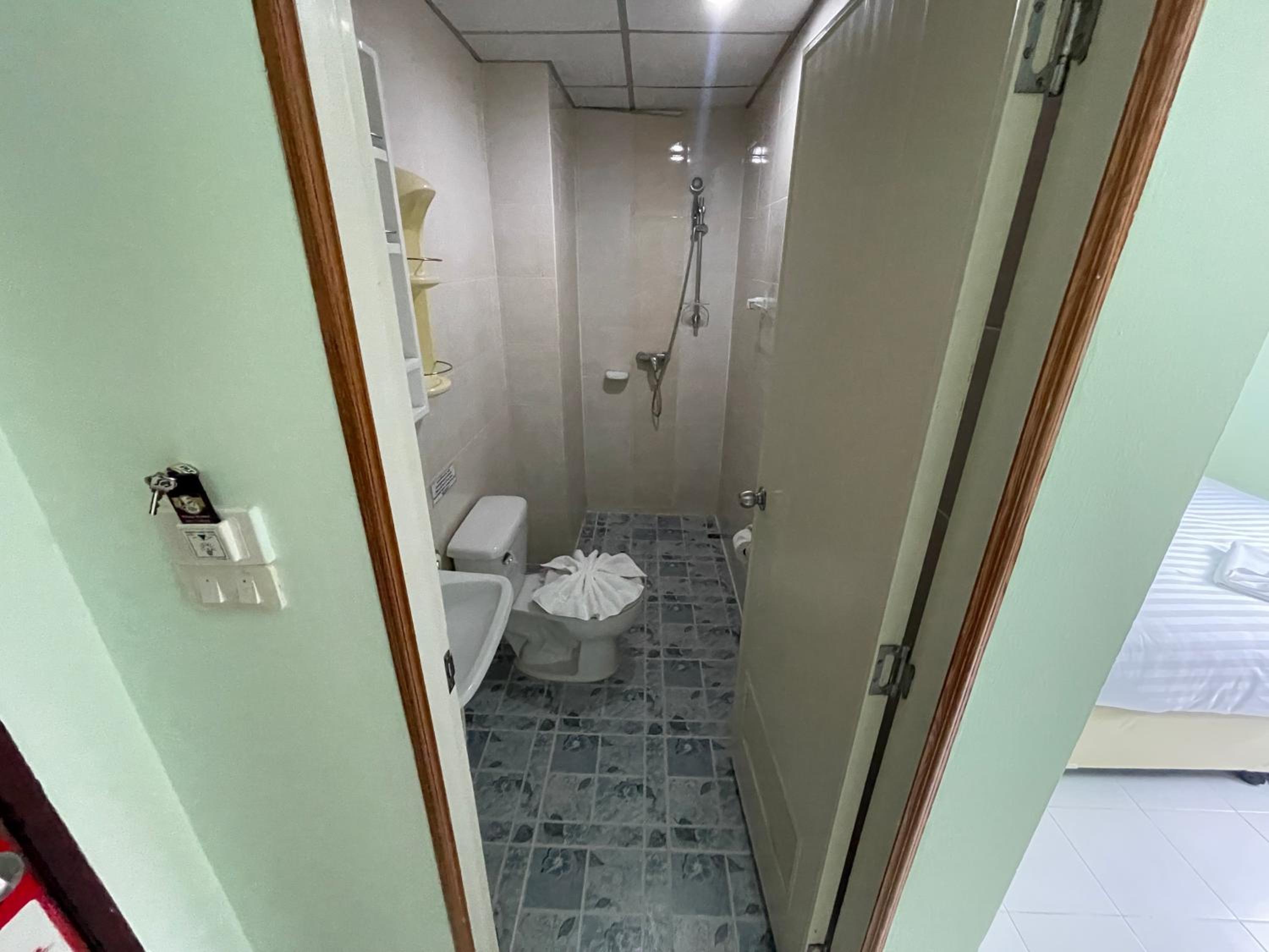 Omaya GuestHouse