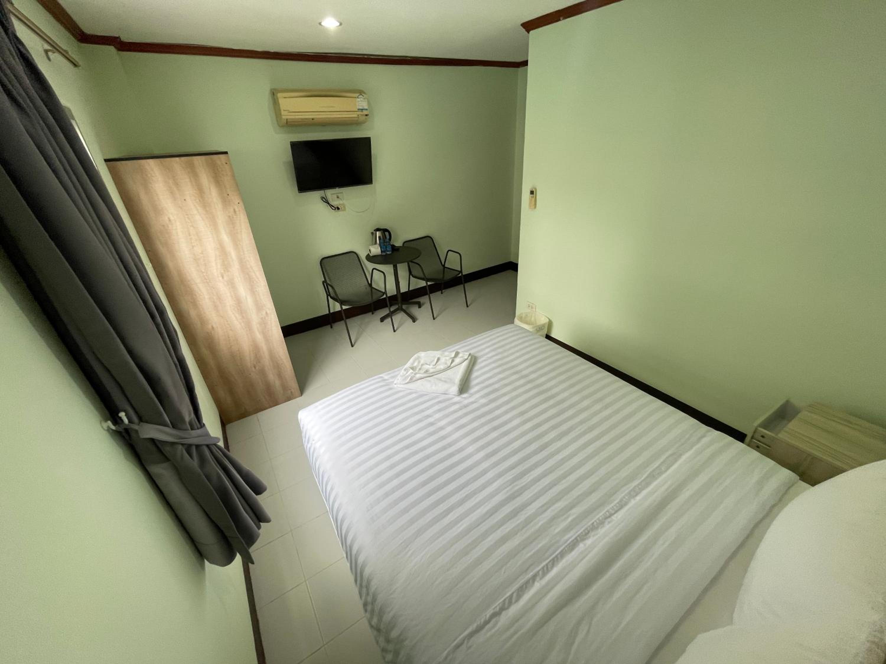 Omaya GuestHouse