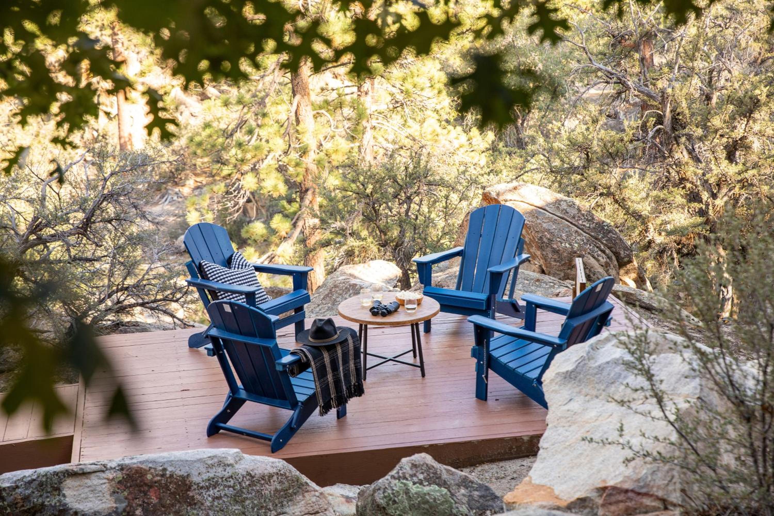 Tanglewood by AvantStay 10mins to Bear Mountain Contemporary Hillside Cabin