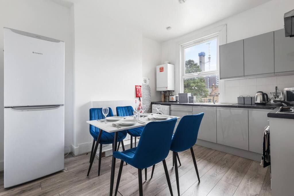 Cosy 3 Bed Flat 15mins to Kings Cross