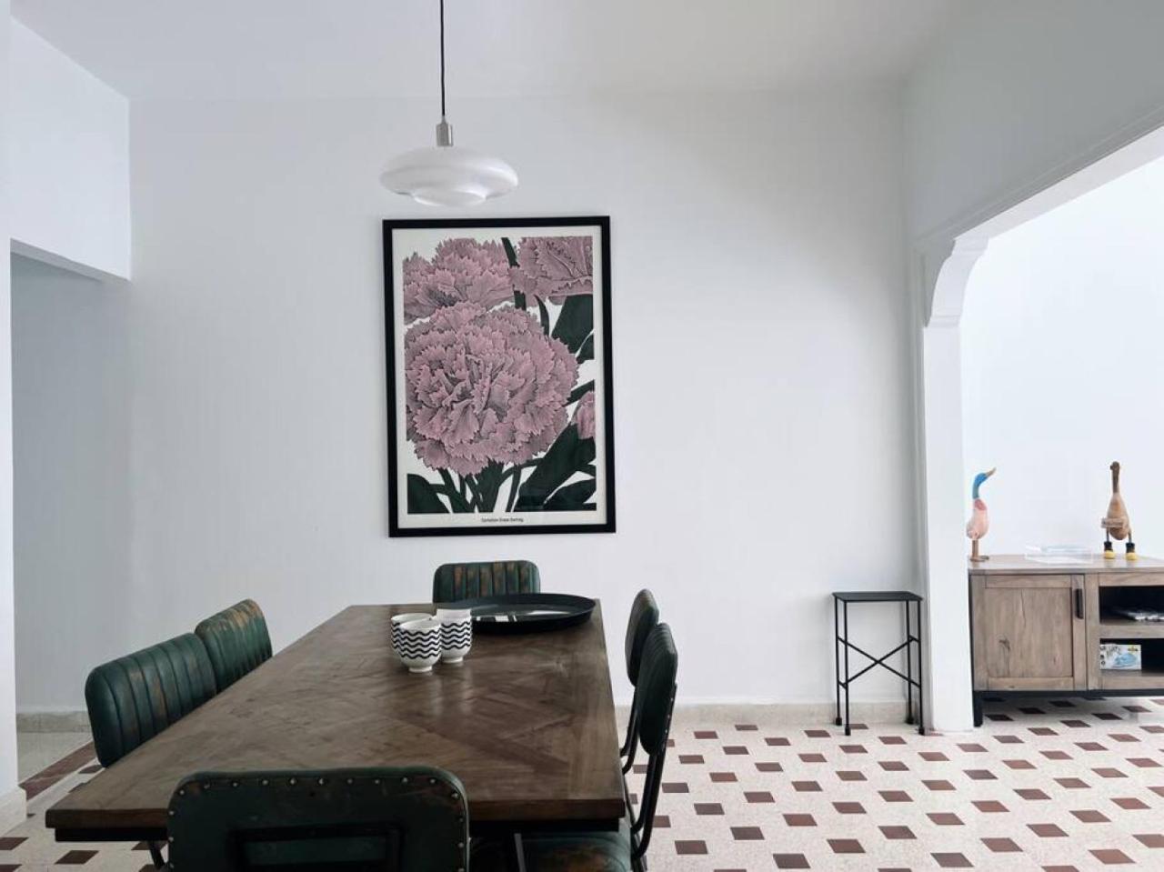 Sunny Eclectic 3BR house in Gemmayze view 5