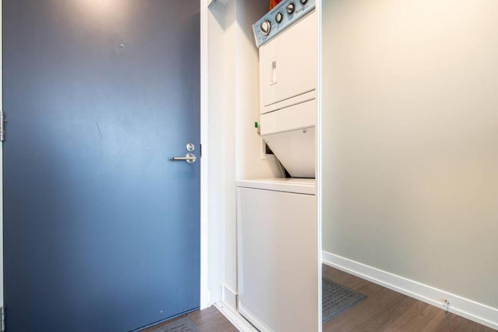 Toronto Condo with a View, St. Lawrence Market