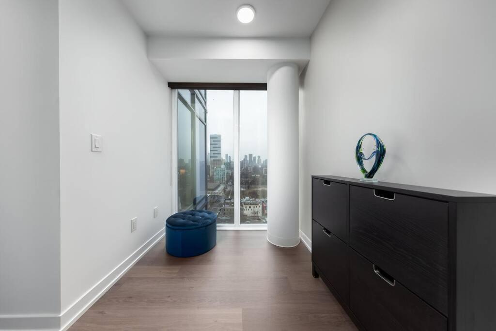 Toronto Condo with a View, St. Lawrence Market