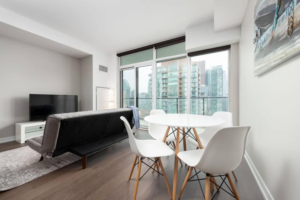 Toronto Condo with a View, St. Lawrence Market