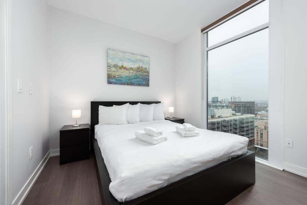 Toronto Condo with a View, St. Lawrence Market
