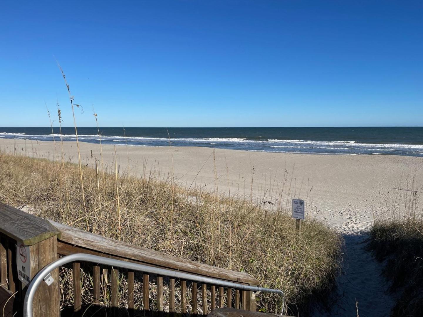 Oceanfront with Pool - New Flooring - New Furniture